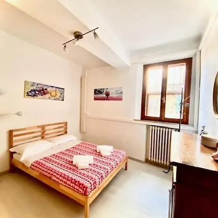 Viola's * Siena